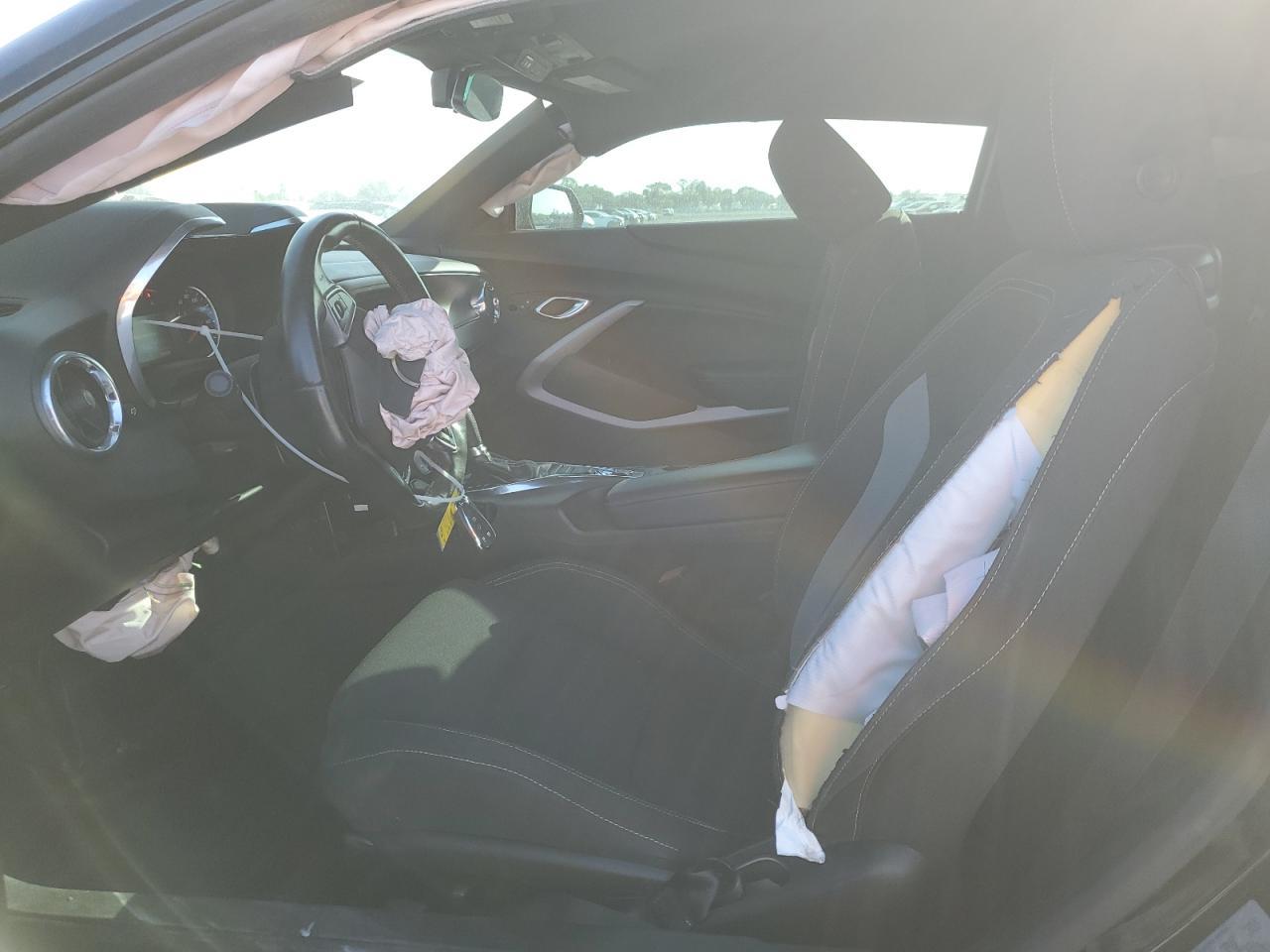 2019 CHEVROLET CAMARO LS - Фото 7