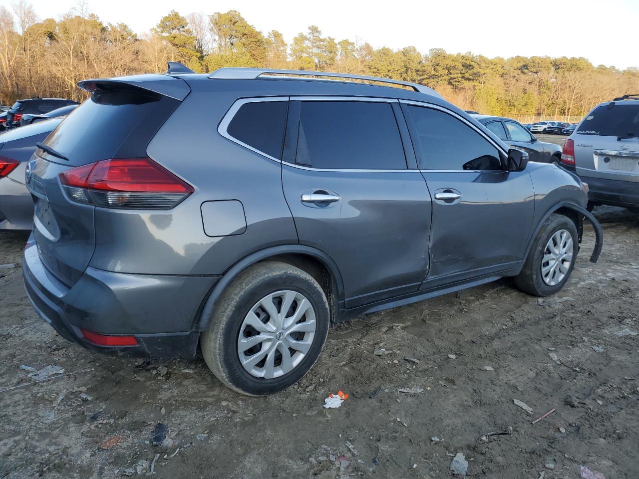 2017 NISSAN ROGUE S - Фото 3