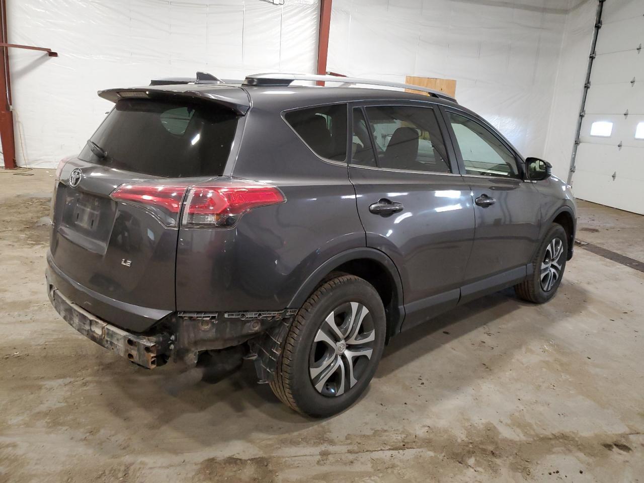 2017 TOYOTA RAV4 LE - Image 3