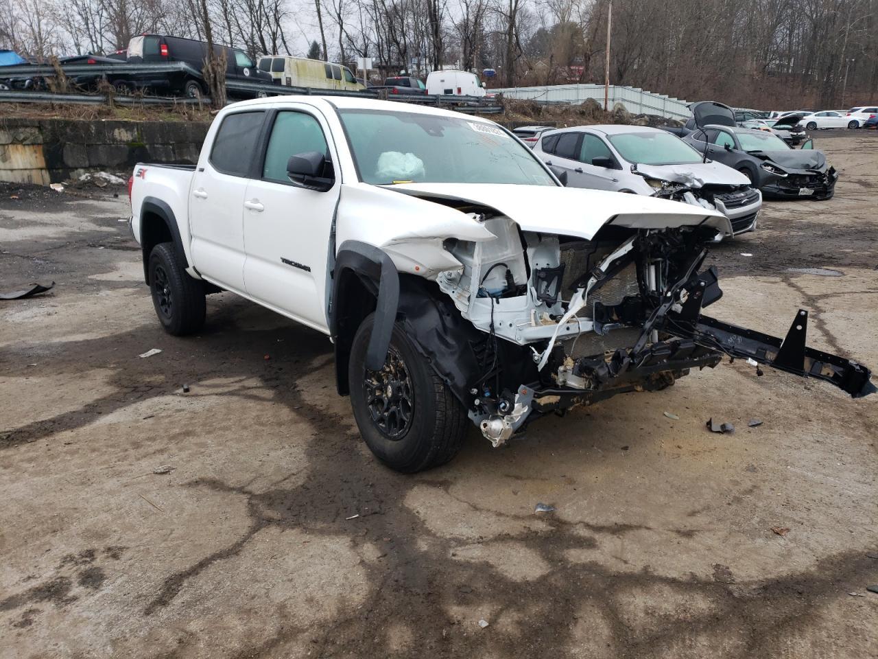 2023 TOYOTA TACOMA DOU - Фото 4