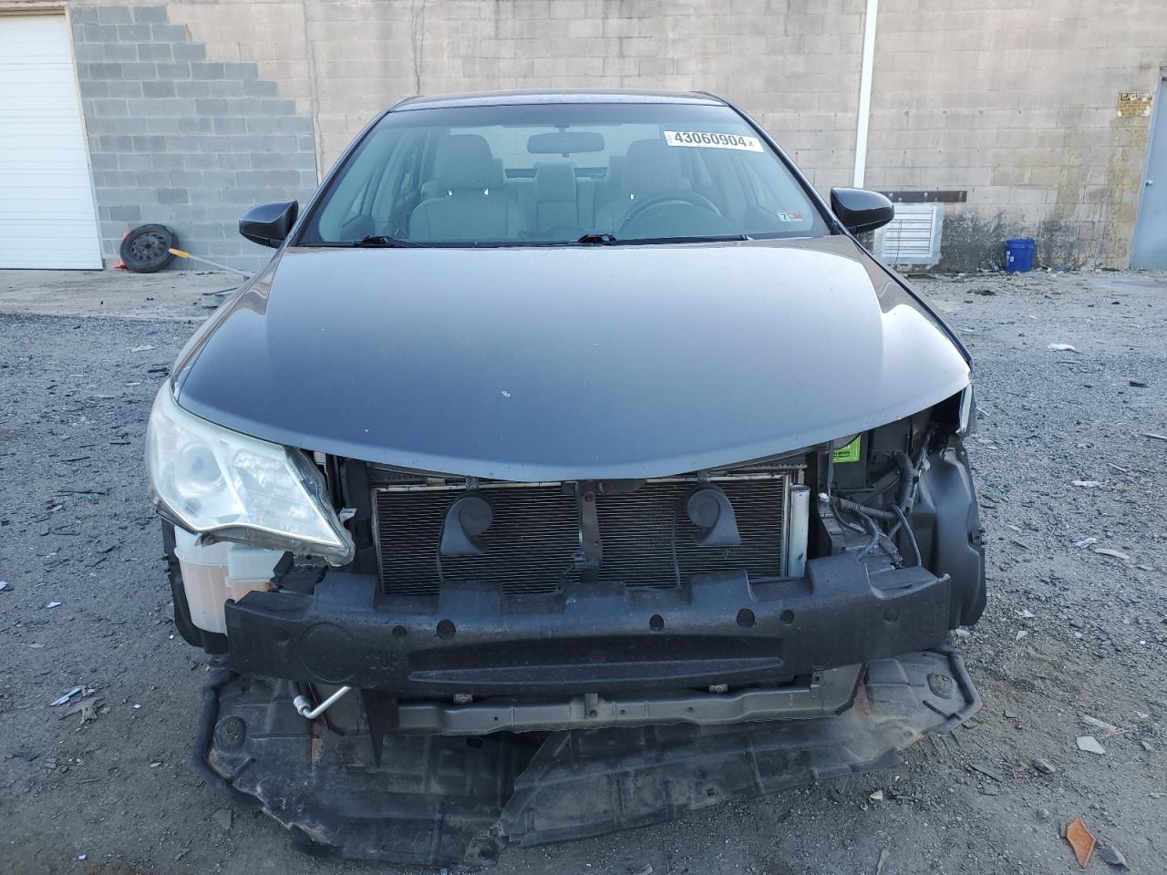2013 TOYOTA CAMRY L - Image 5