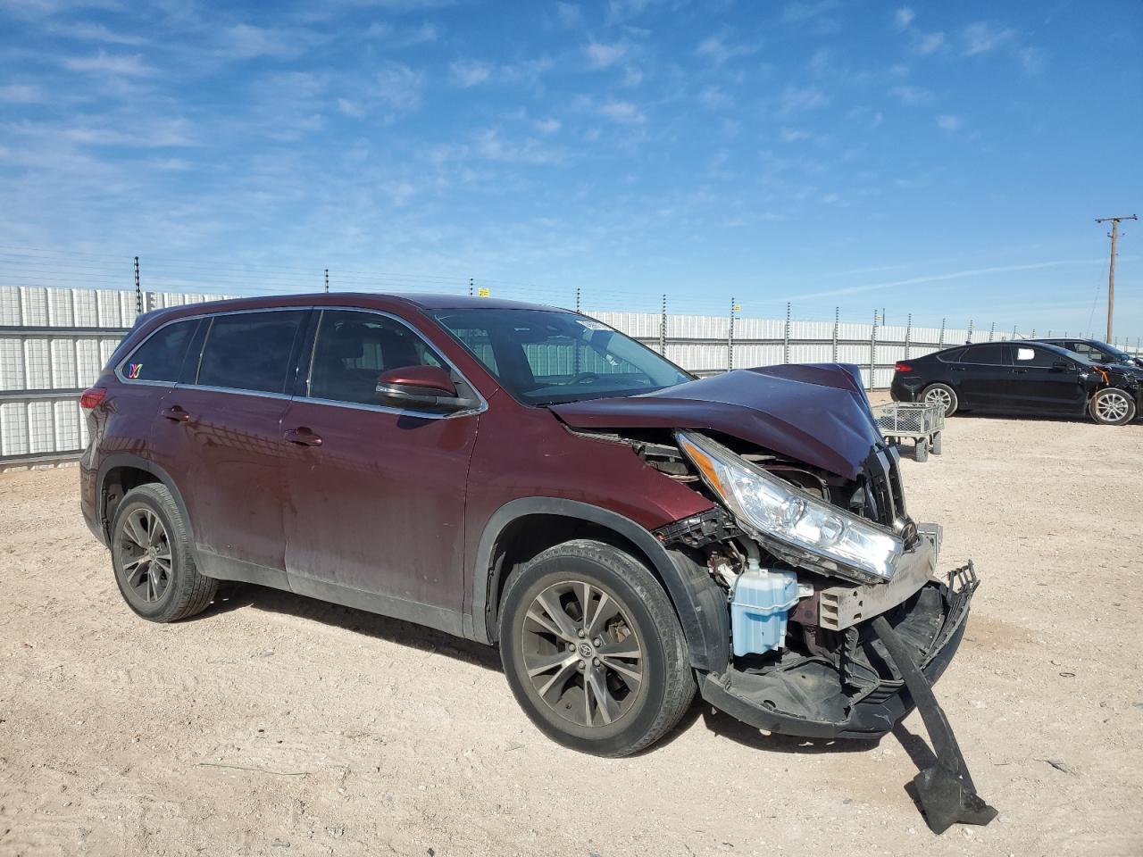 2019 TOYOTA HIGHLANDER - Фото 4