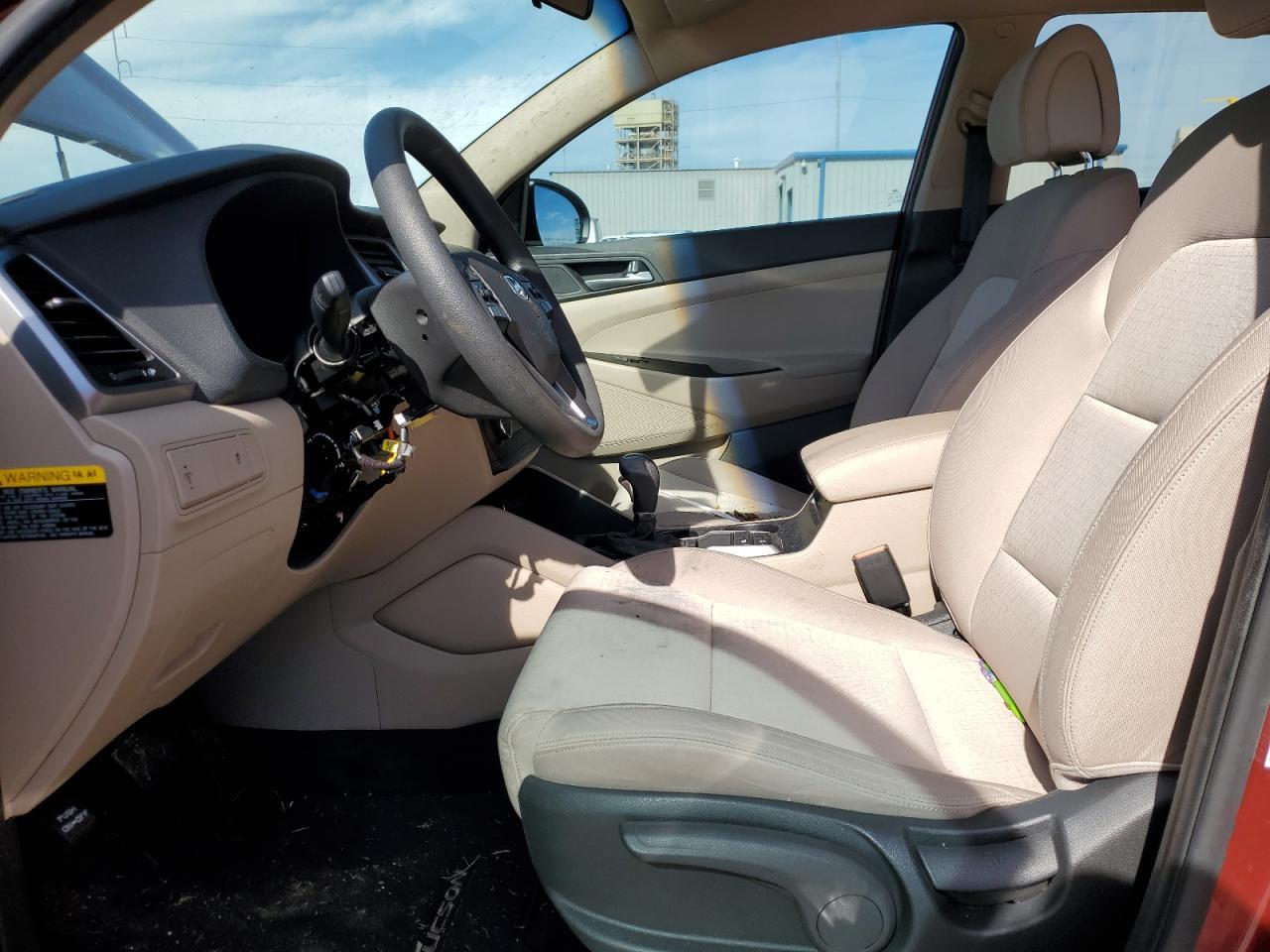 2016 HYUNDAI TUCSON SE - Фото 7