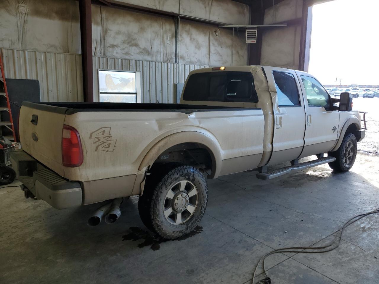 2011 FORD F350 SUPER - Image 3