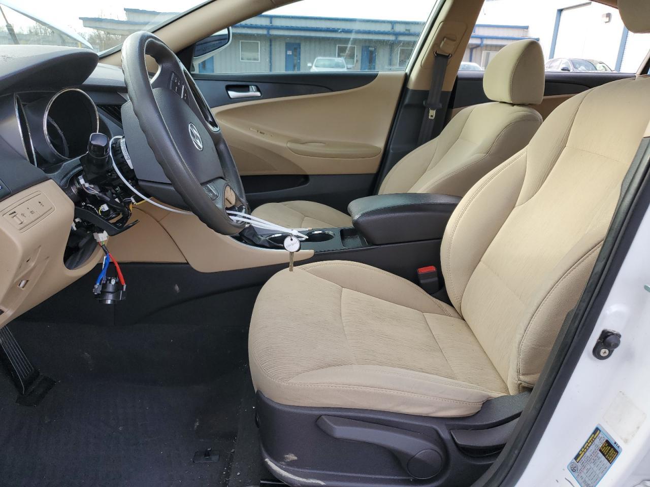 2011 HYUNDAI SONATA GLS - Image 7