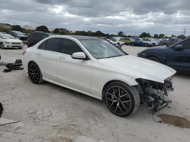 2015 Mercedes-Benz C 300 4Matic - Фото 4