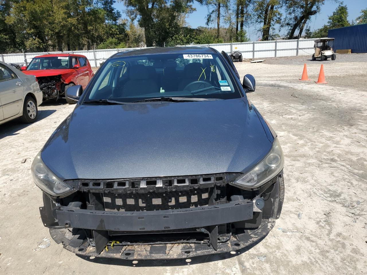 2018 HYUNDAI ELANTRA SE - Фото 5