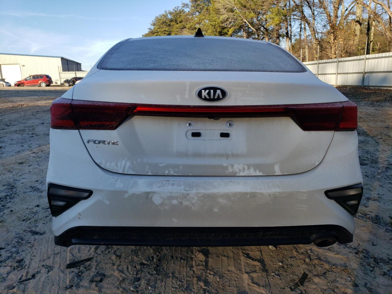 2020 KIA FORTE FE - Image 6
