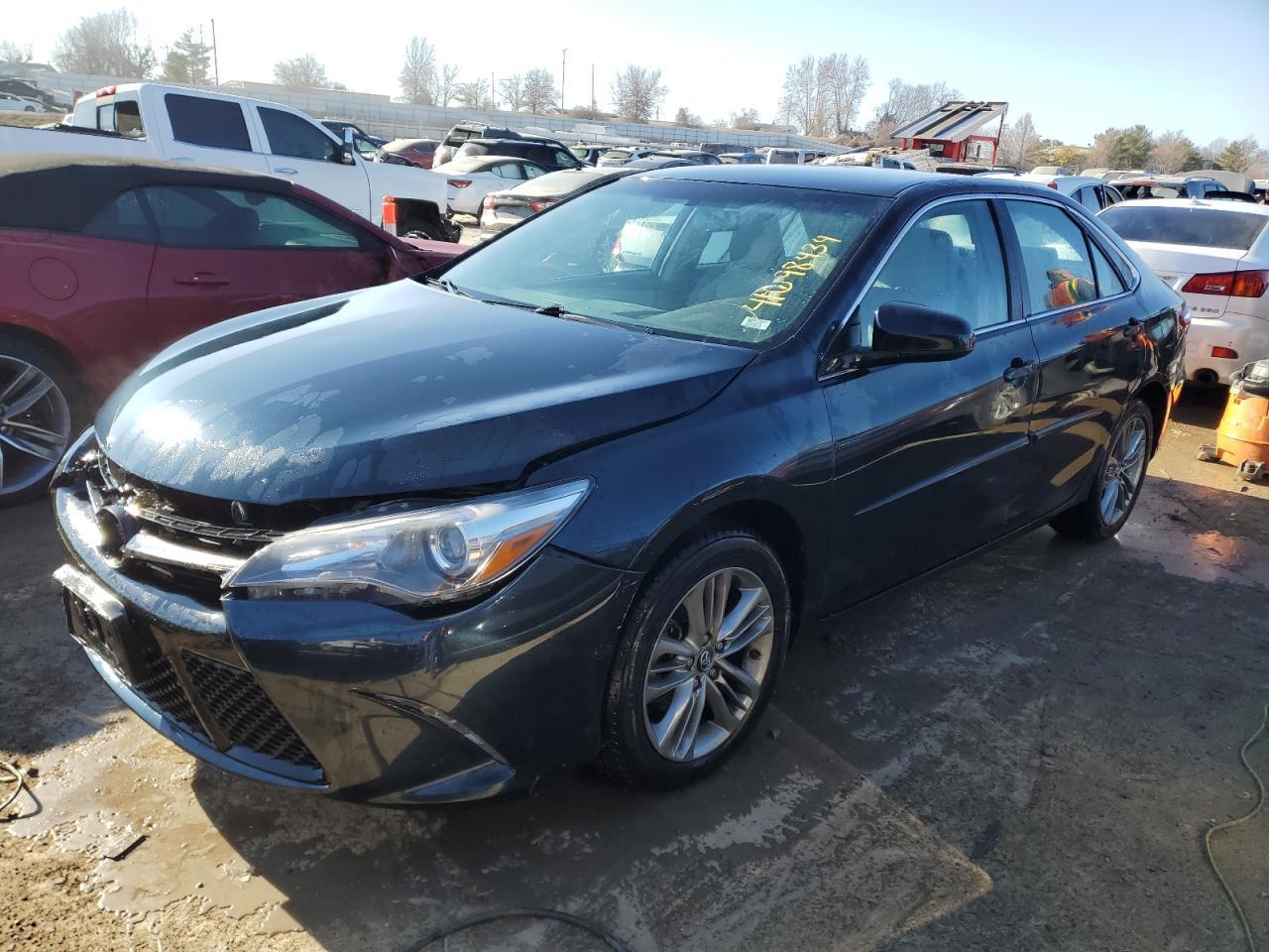 2017 TOYOTA CAMRY LE car image