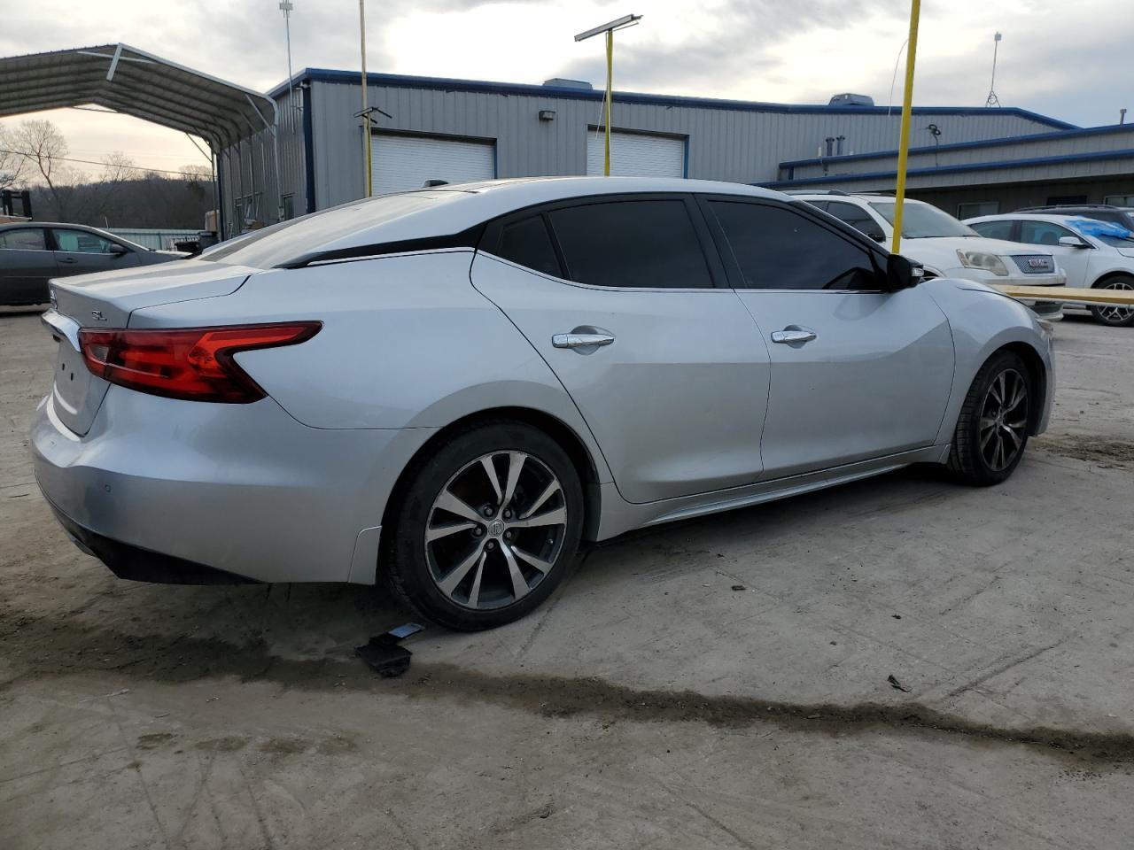 2017 NISSAN MAXIMA 3.5 - Фото 3