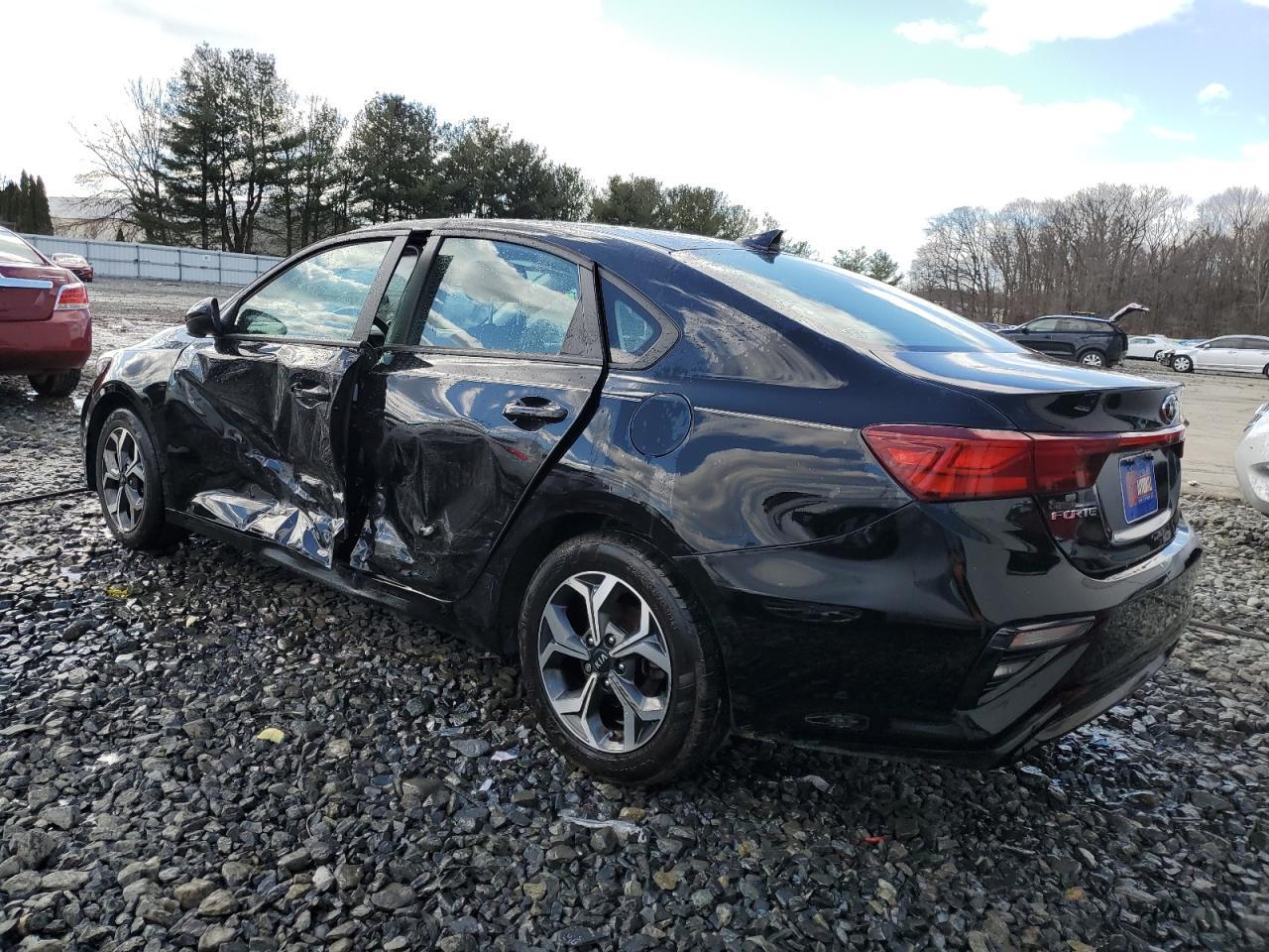 2021 KIA FORTE FE - Фото 2