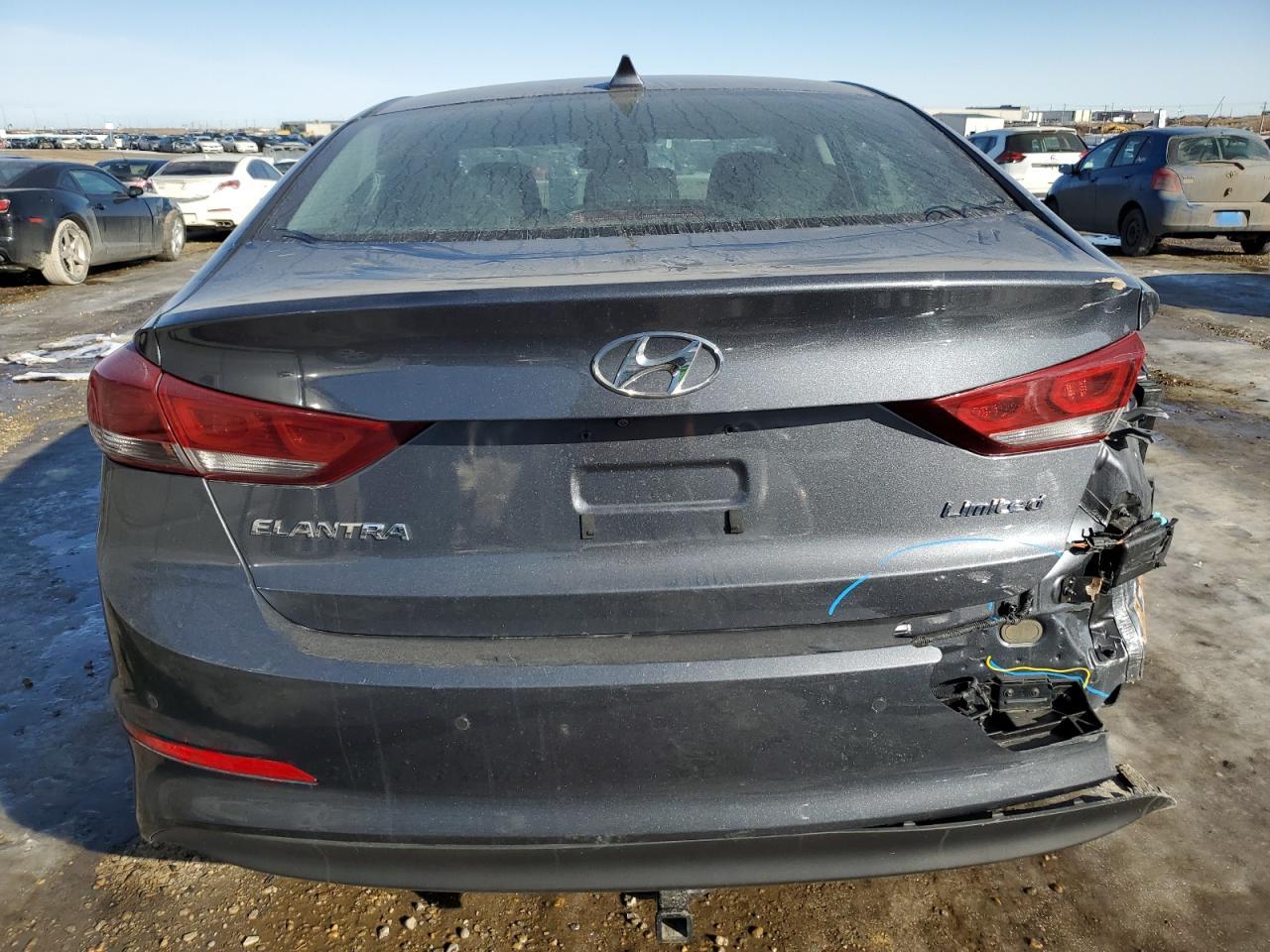 2017 HYUNDAI ELANTRA SE - Image 6