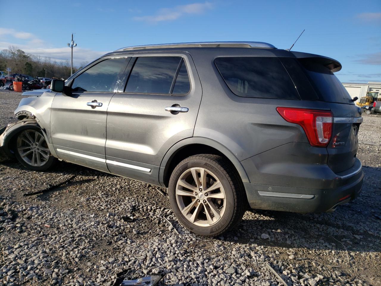2018 FORD EXPLORER L - Image 2