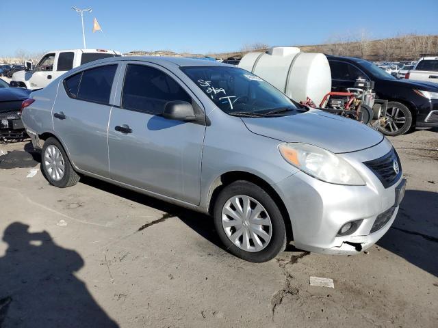 2014 Nissan Versa S - Фото 4