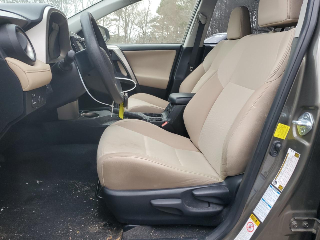 2015 TOYOTA RAV4 XLE - Фото 7