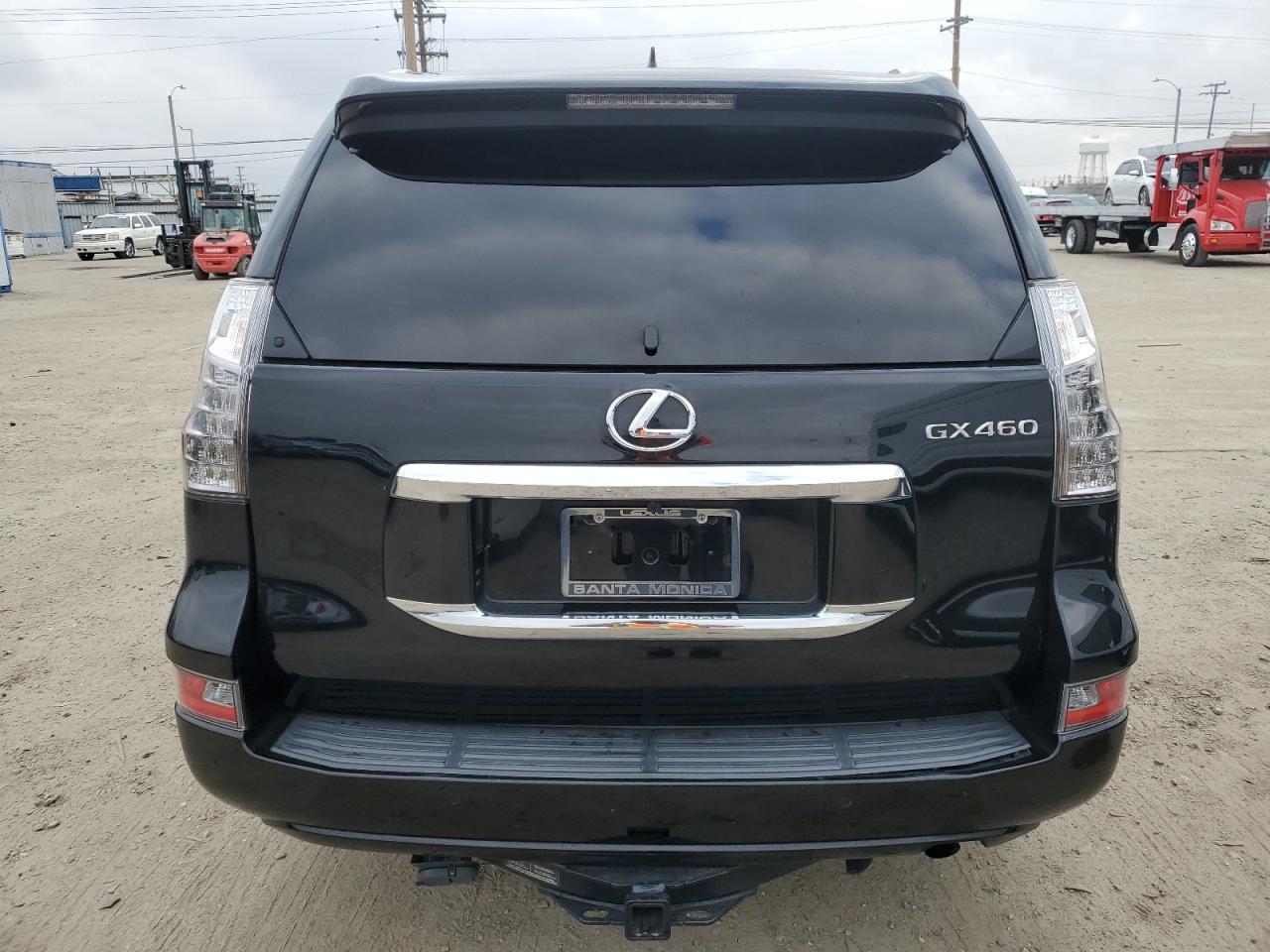 2018 LEXUS GX 460 - Image 6