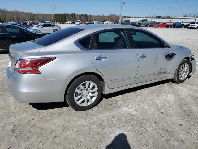 2015 Nissan Altima 2.5 - Image 3
