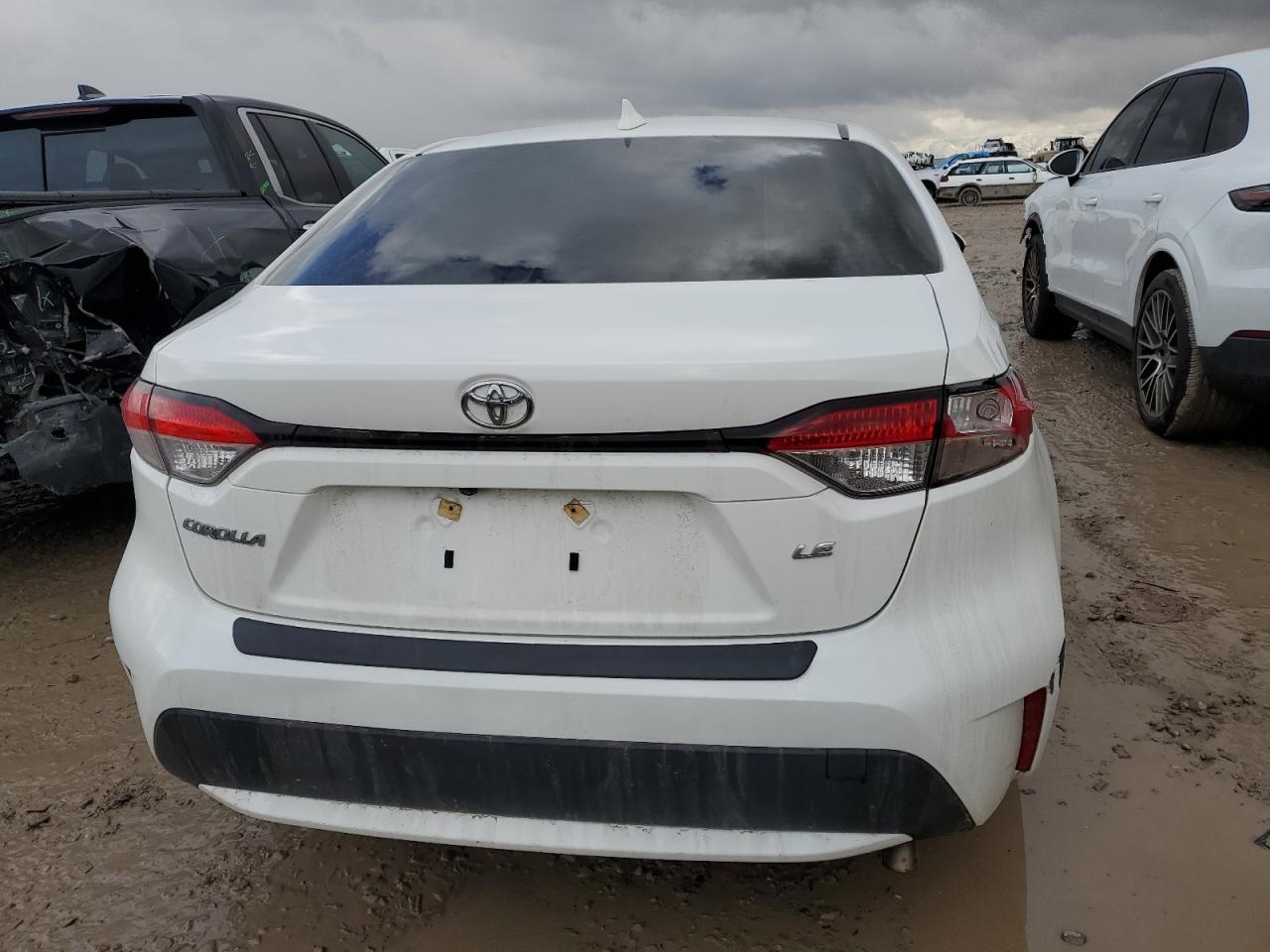 2021 TOYOTA COROLLA LE - Фото 6