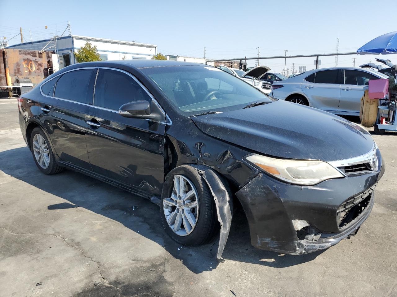 2015 TOYOTA AVALON XLE - Image 4