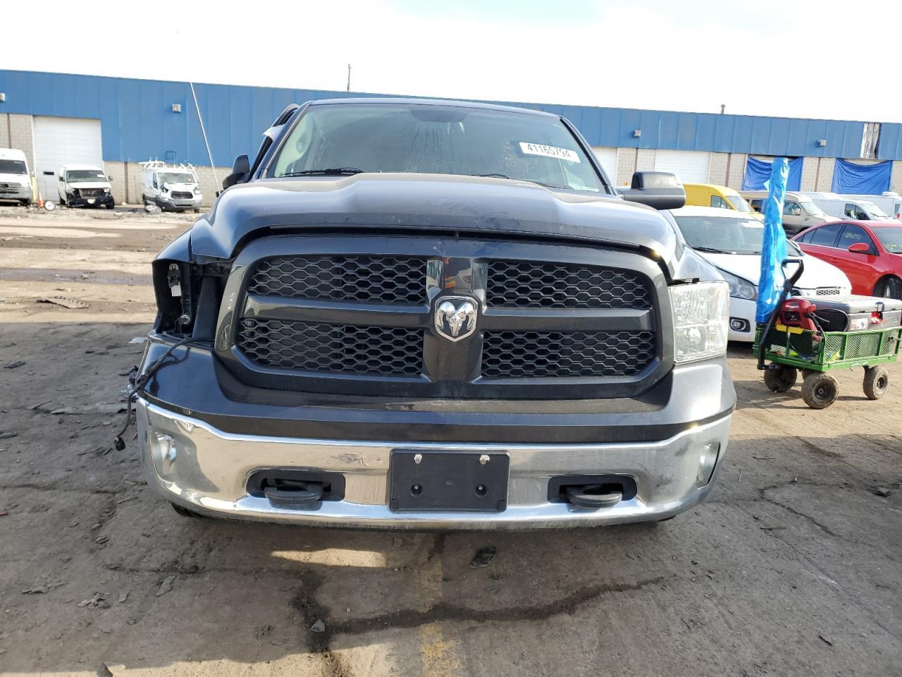 2015 RAM 1500 SLT - Image 5