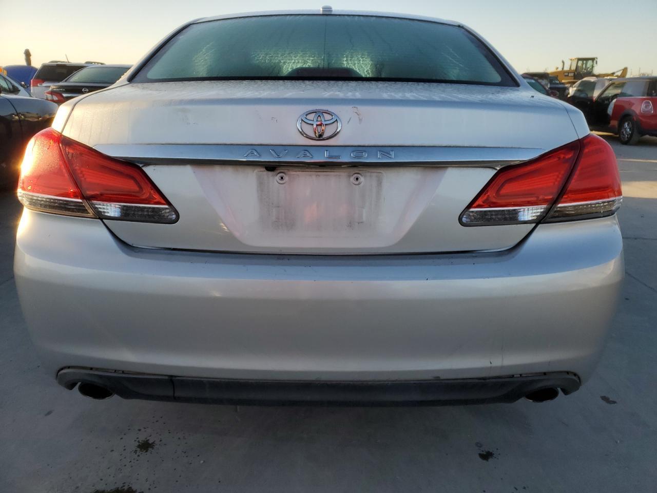 2011 TOYOTA AVALON BAS - Фото 6