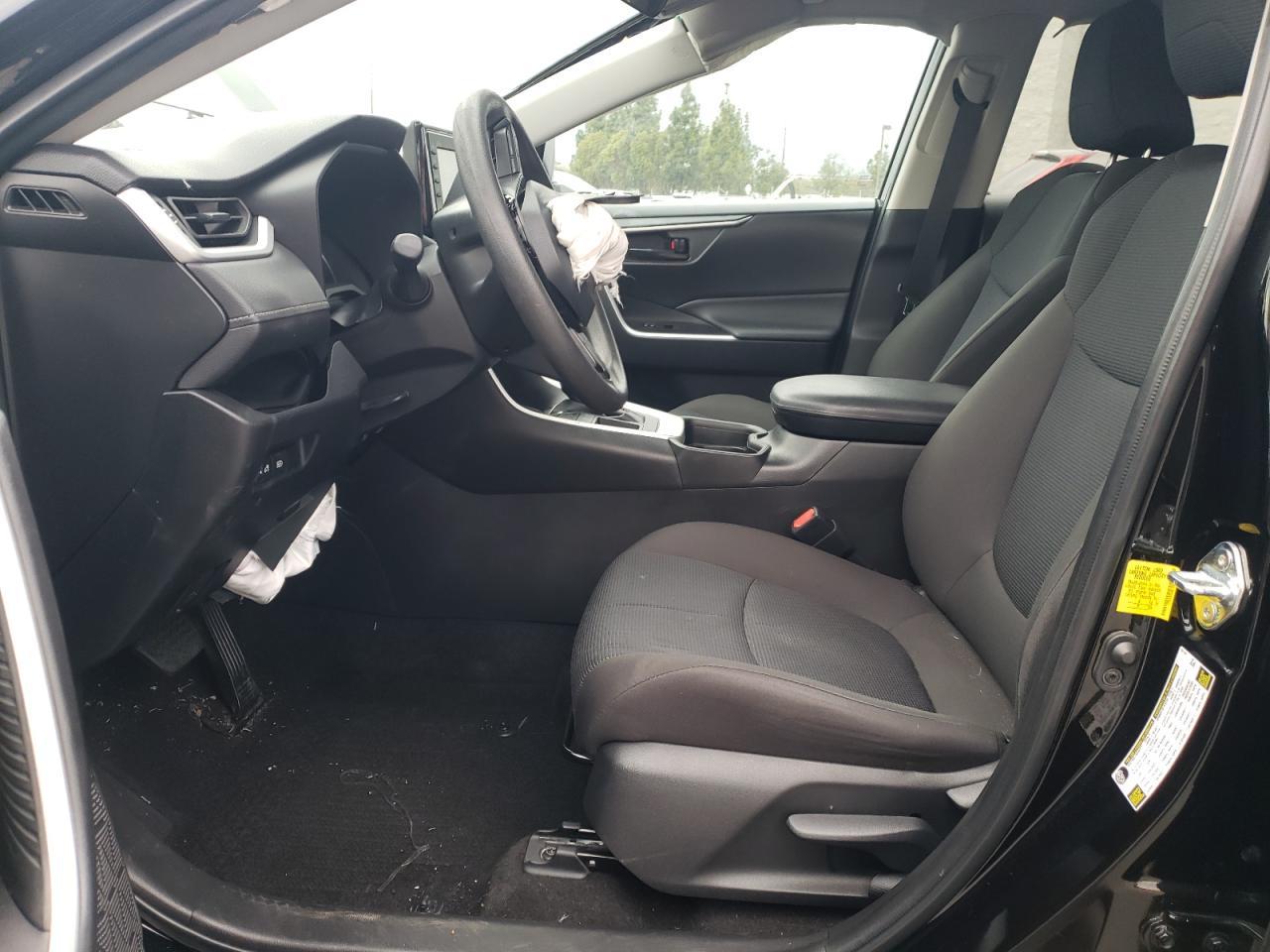 2021 TOYOTA RAV4 LE - Image 7