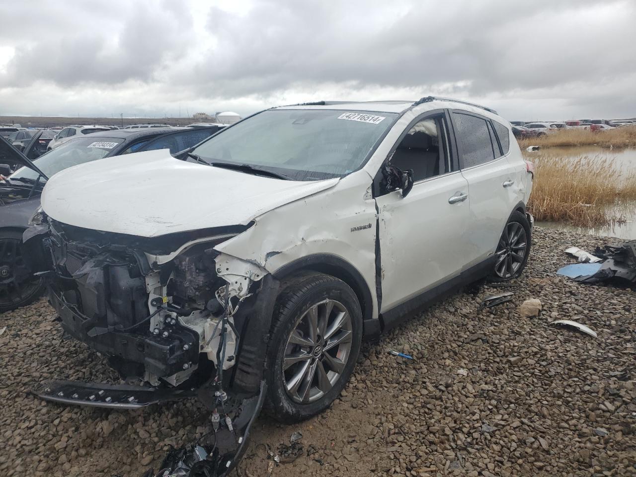 2017 TOYOTA RAV4 HV LI