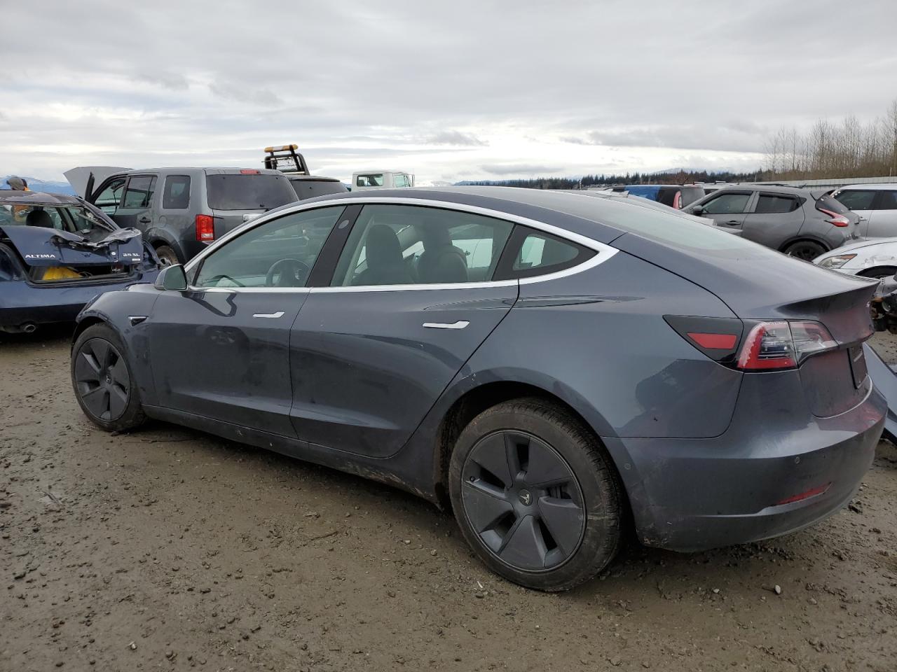 2019 TESLA MODEL 3 - Image 2