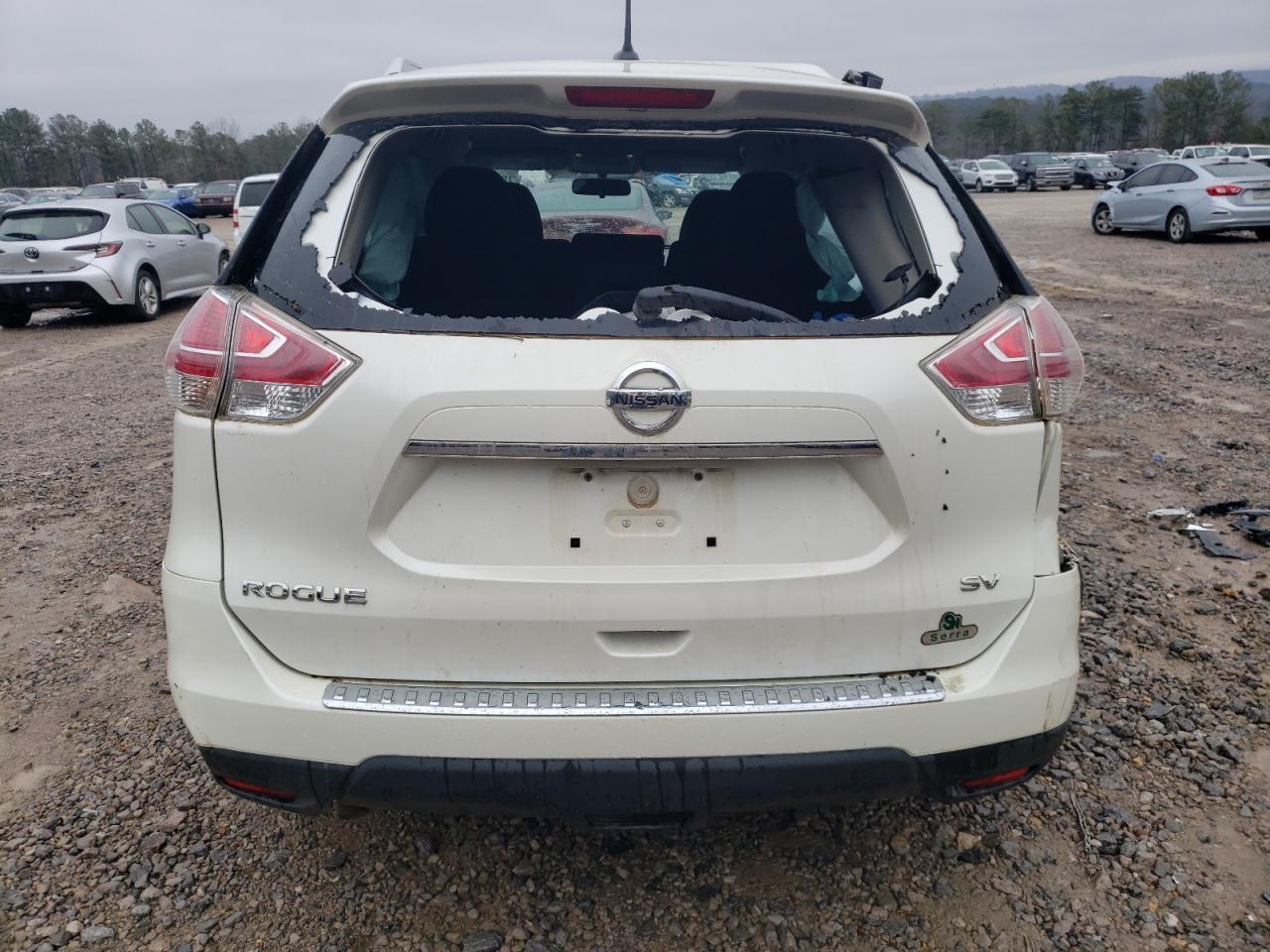 2015 NISSAN ROGUE S - Image 6