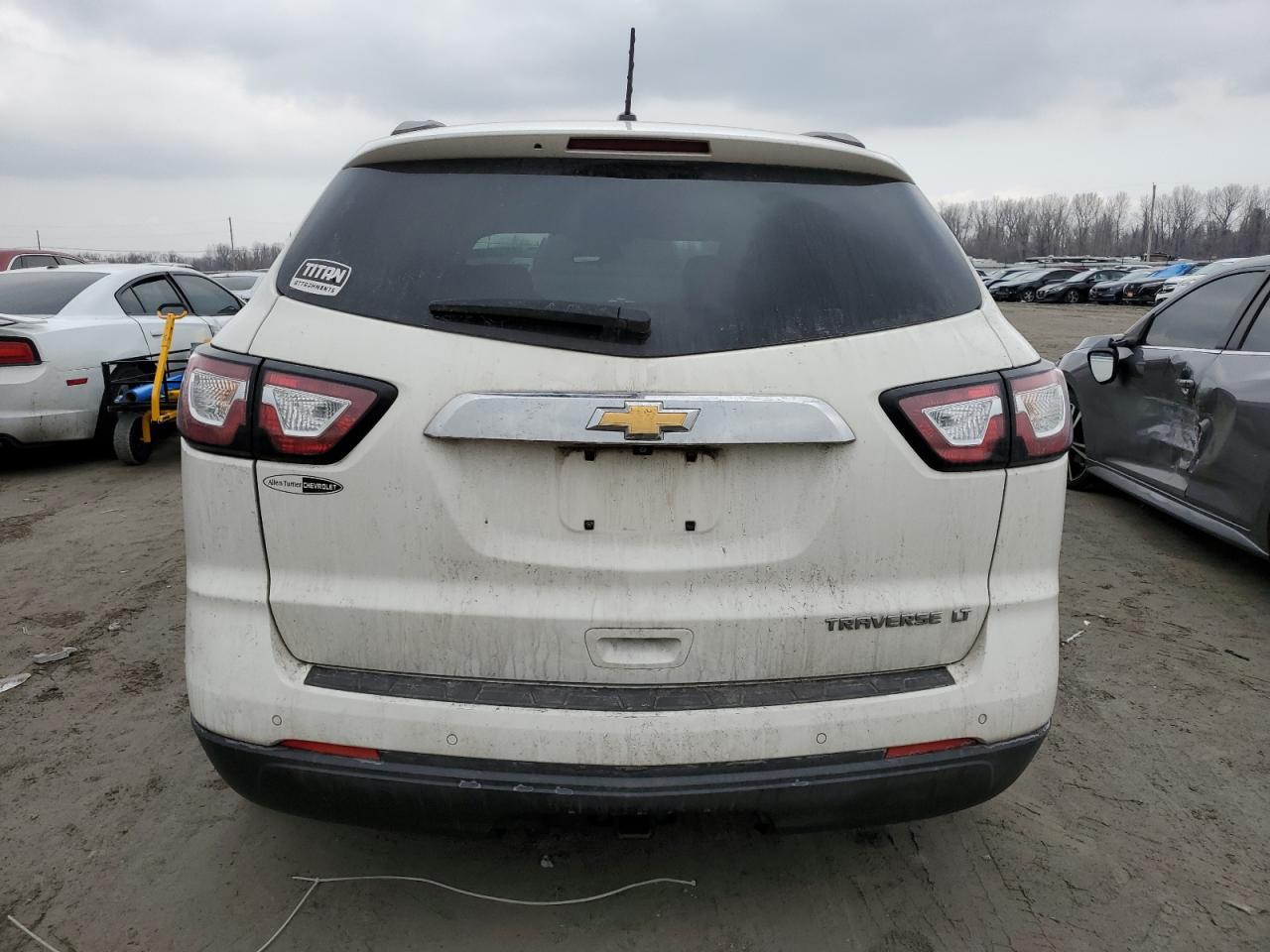 2015 CHEVROLET TRAVERSE L - Image 6