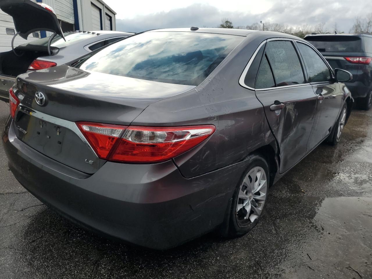 2016 TOYOTA CAMRY XSE - Фото 3