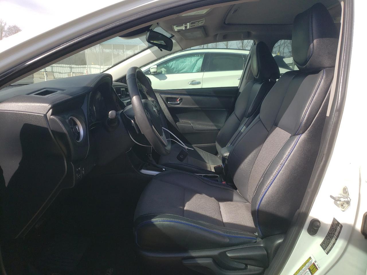 2018 TOYOTA COROLLA L - Фото 7