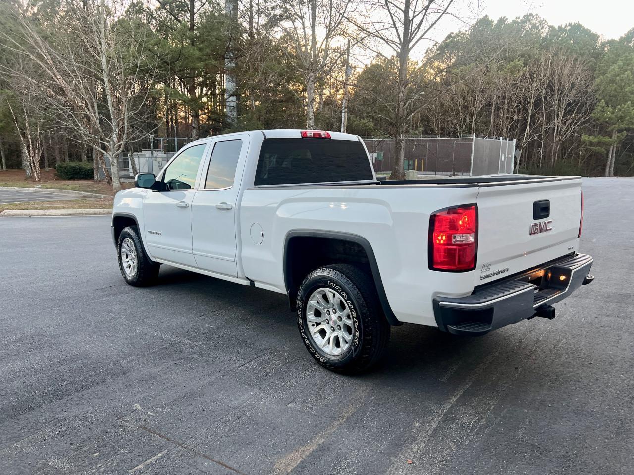 2018 GMC SIERRA K15 - Фото 3