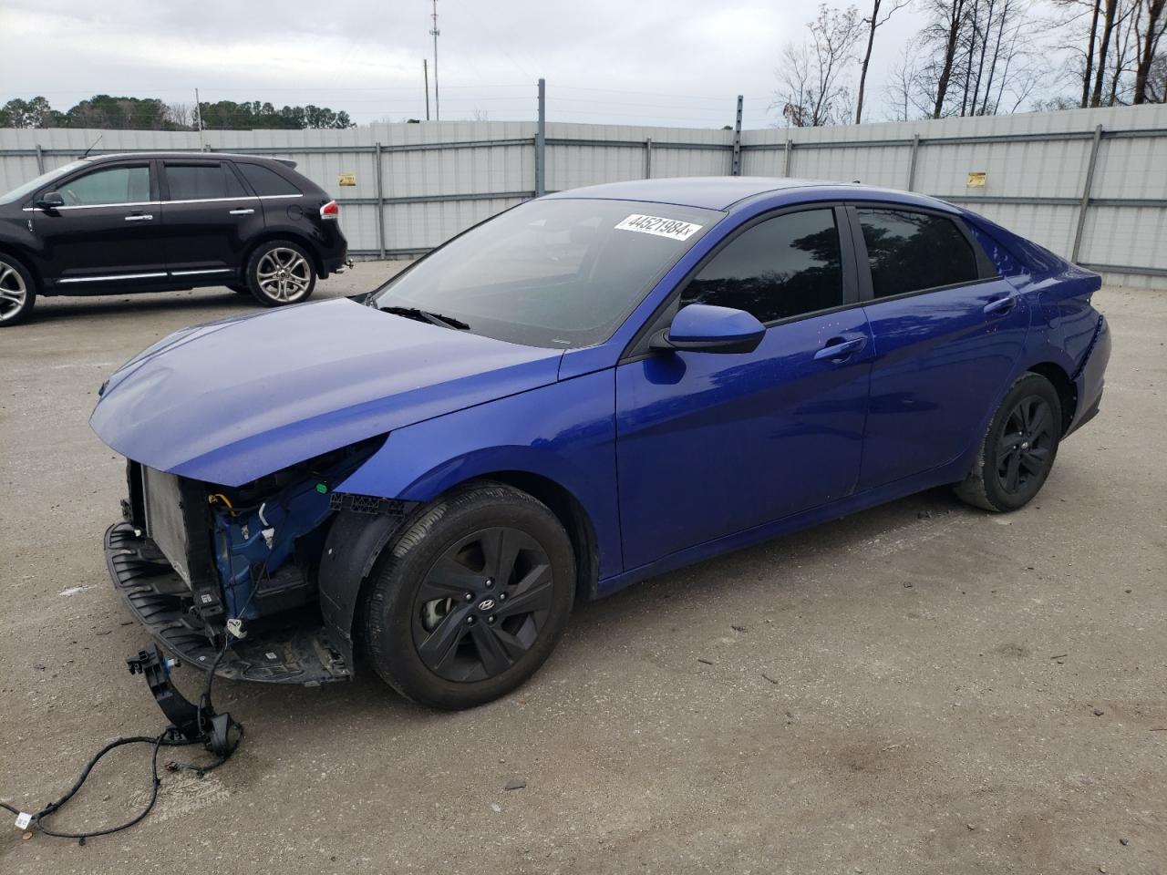 2022 HYUNDAI ELANTRA SE