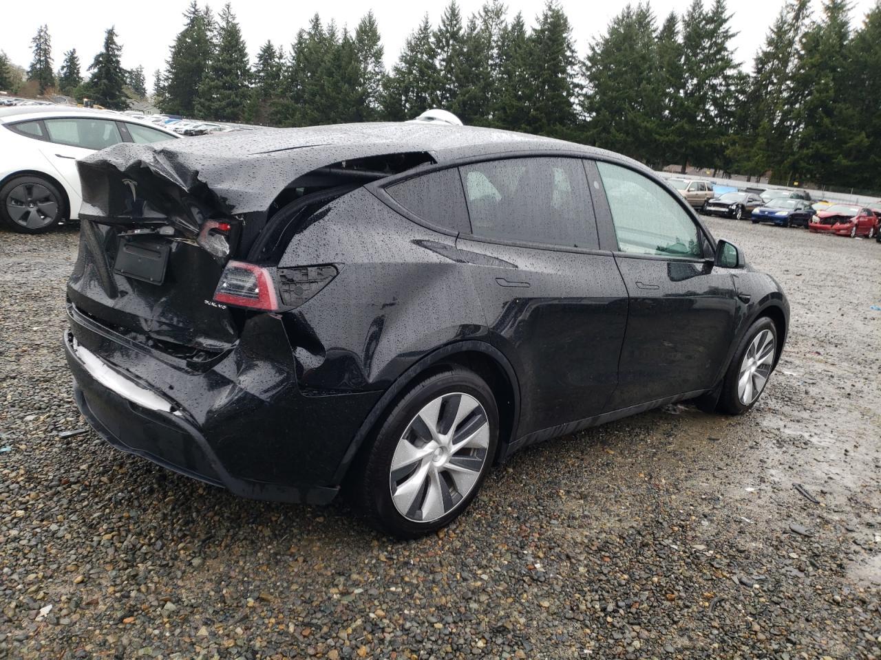 2023 TESLA MODEL Y - Фото 3