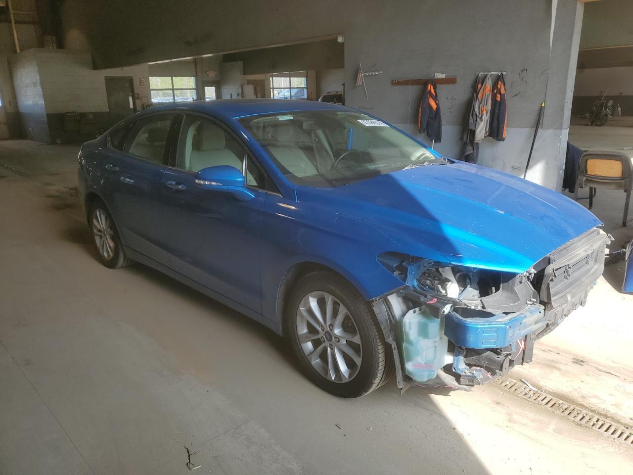 2020 FORD FUSION SEL - Image 4