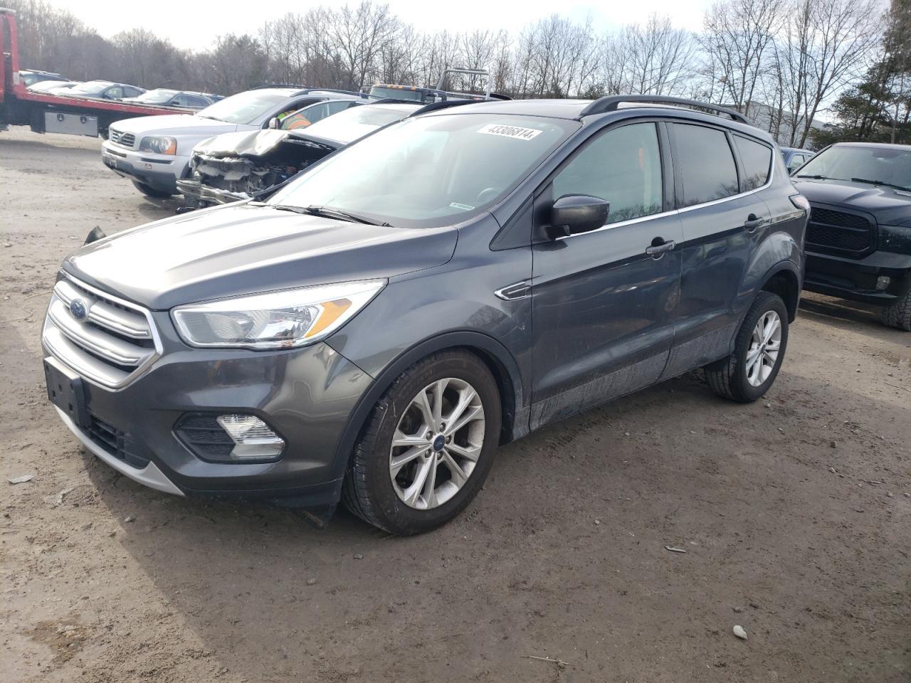 2018 FORD ESCAPE SE car image