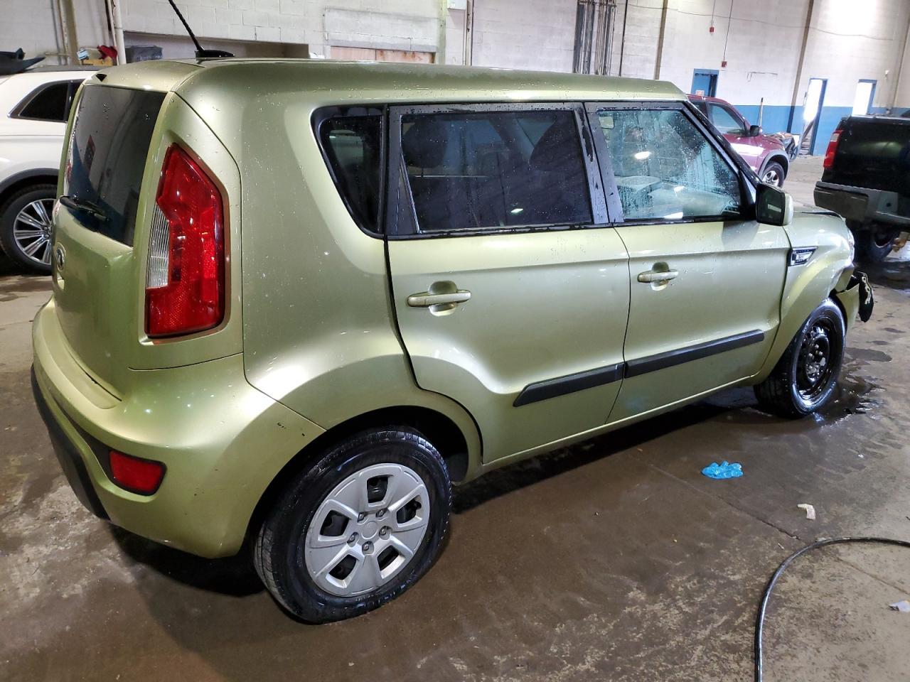 2013 KIA SOUL - Фото 3
