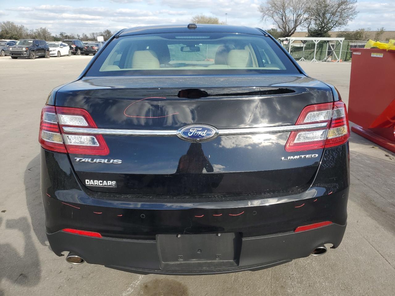 2018 FORD TAURUS LIM - Image 6