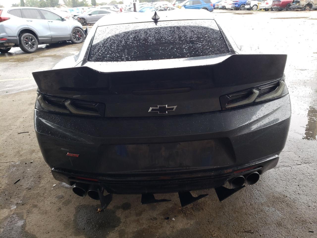 2018 CHEVROLET CAMARO SS - Image 6