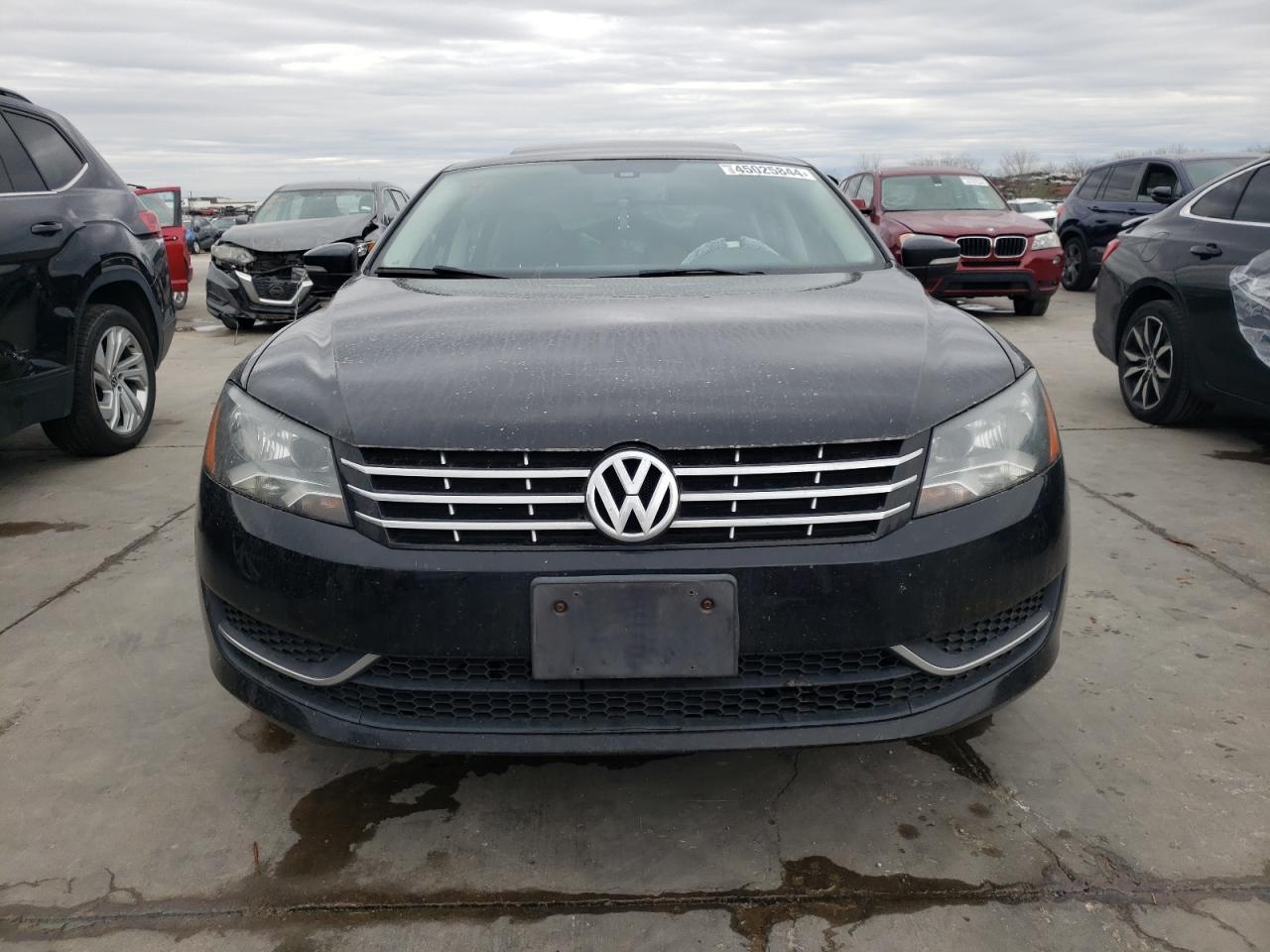 2013 VOLKSWAGEN PASSAT SE - Фото 5