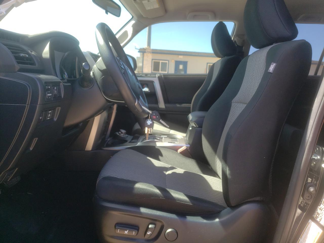 2019 TOYOTA 4RUNNER SR - Фото 7