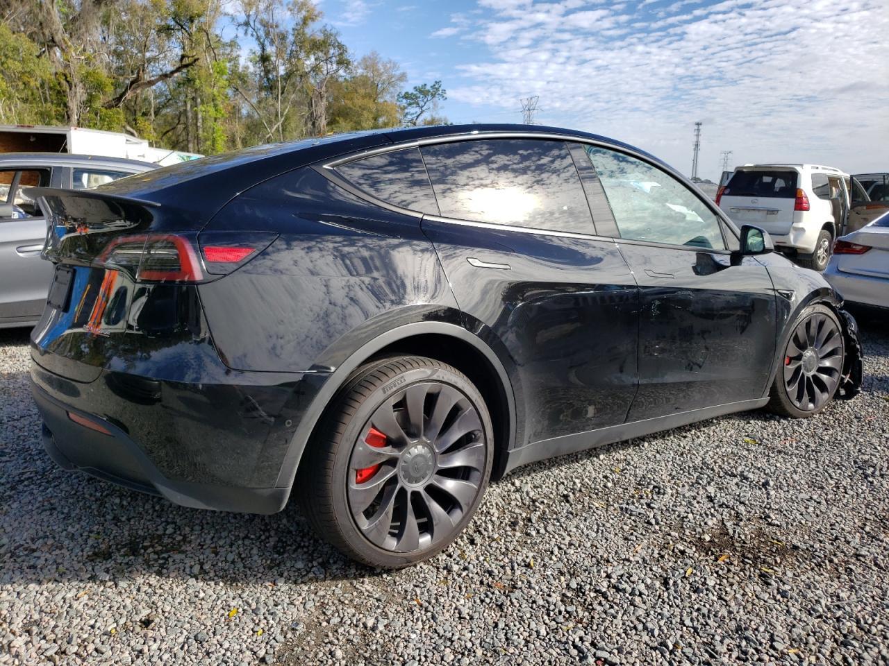 2022 TESLA MODEL Y - Image 3