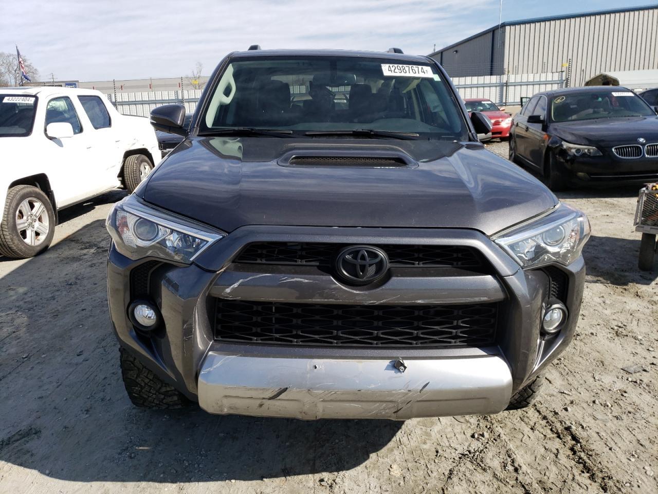 2019 TOYOTA 4RUNNER SR - Image 5