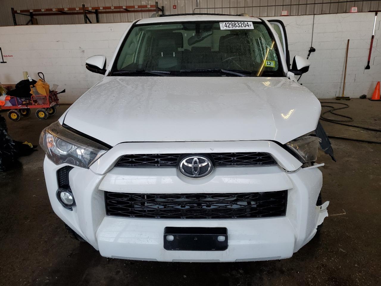 2017 TOYOTA 4RUNNER SR - Image 5