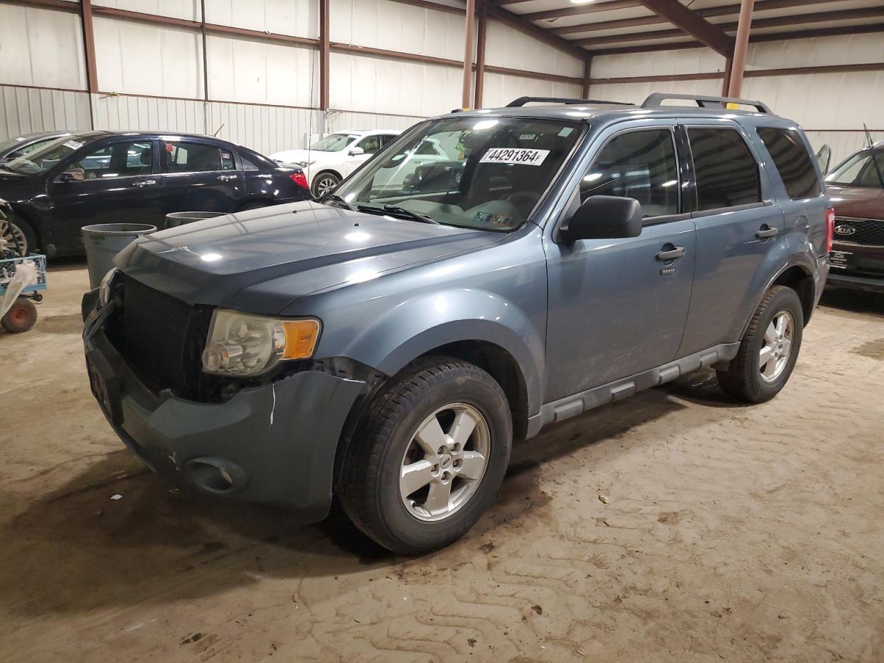 2010 FORD ESCAPE XLT