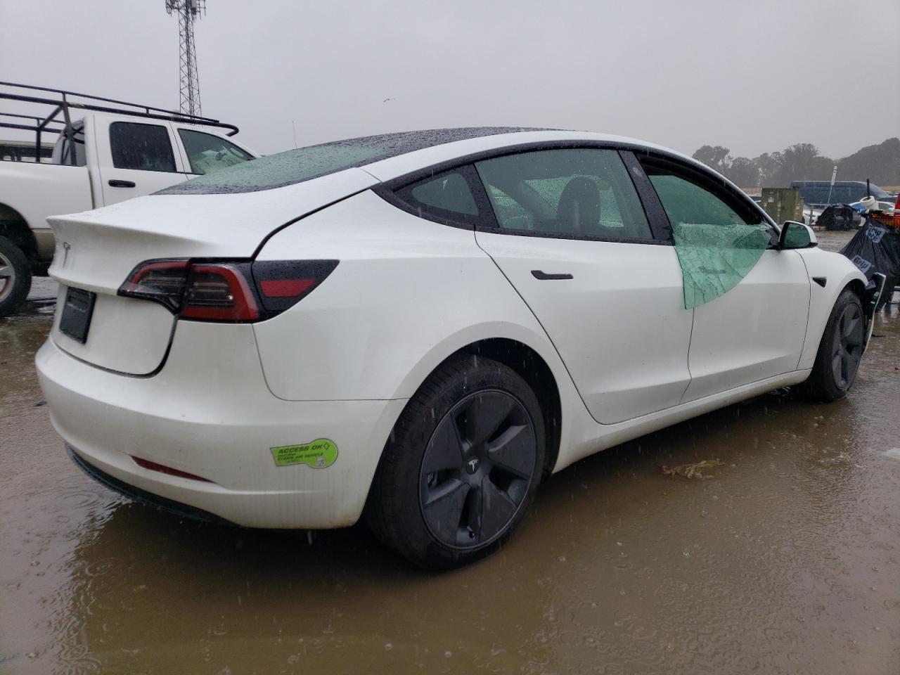2023 TESLA MODEL 3 - Фото 3