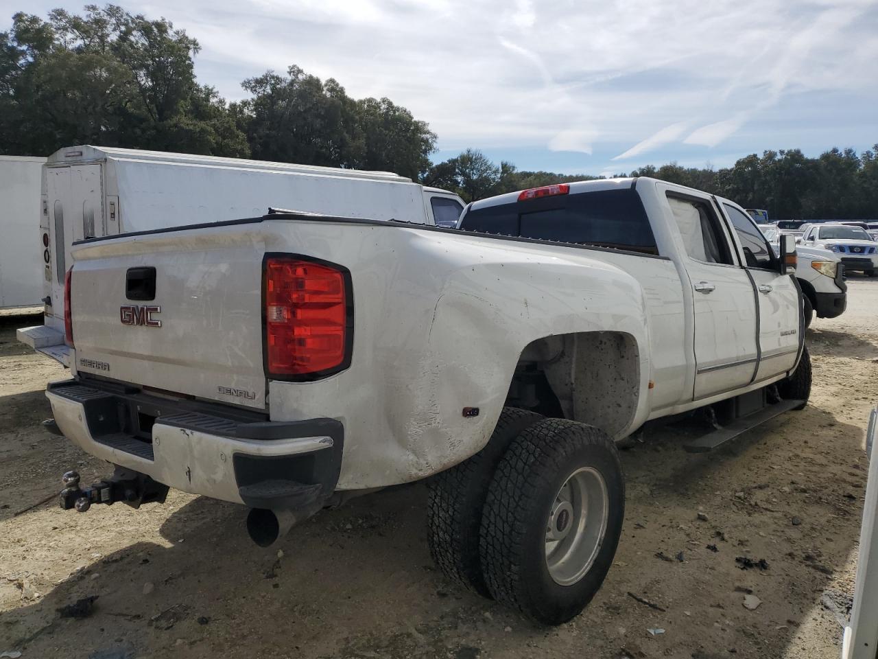2016 GMC SIERRA K35 - Image 3