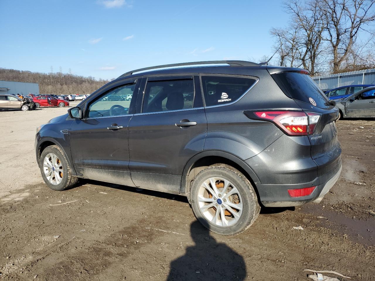 2017 FORD ESCAPE SE - Image 2
