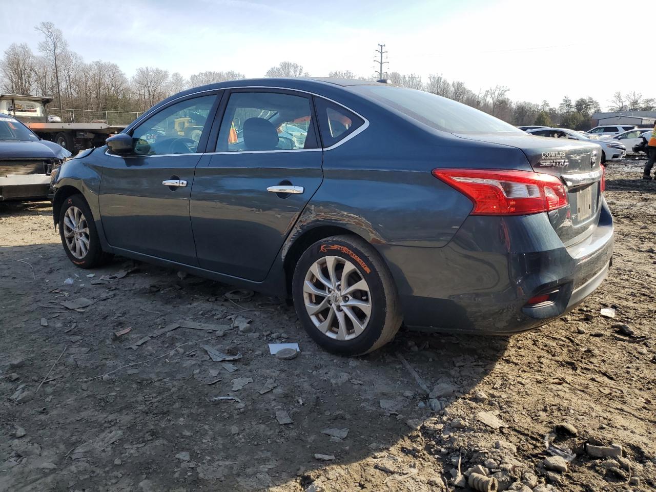 2017 NISSAN SENTRA S - Фото 2